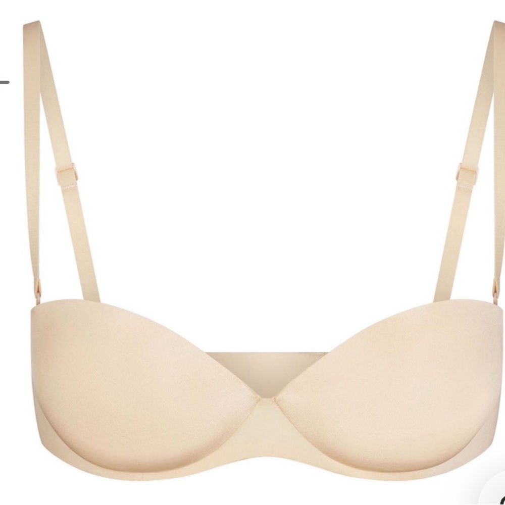 Skims ultimate strapless push up Bra